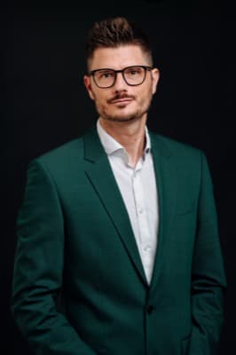 Disinheriting a Spouse 2026: Pflichtteil and Strategy | Florian Enders